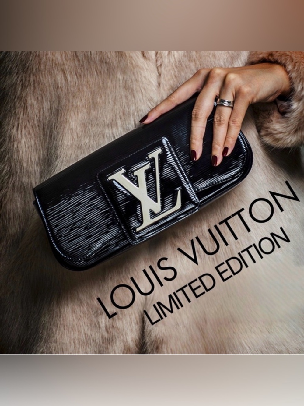Louis Vuitton Epi Electric Pochette Sobie
Clutch Bag Noir